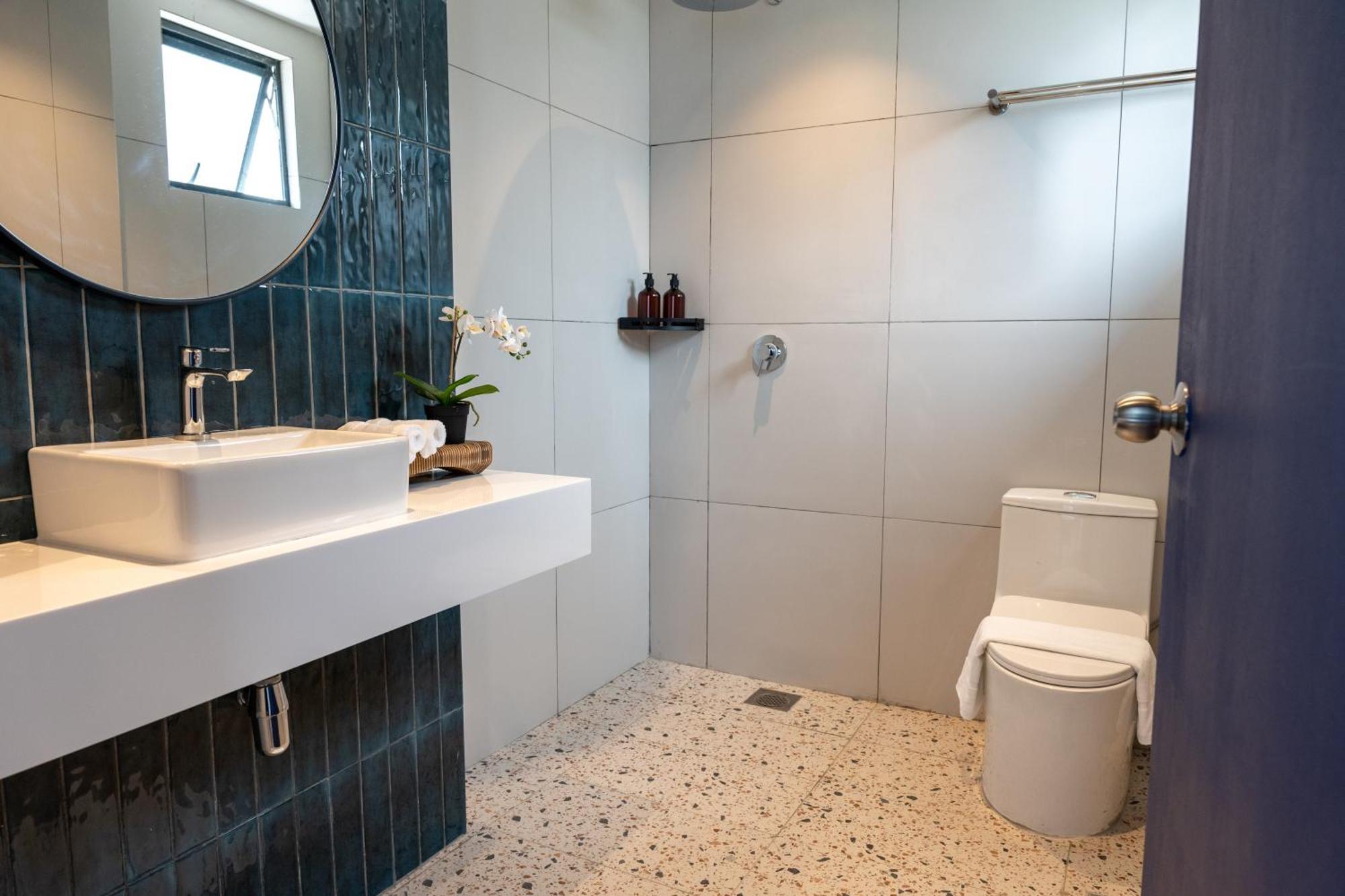 Ukiyo Suites Petaling Jaya Bagian luar foto